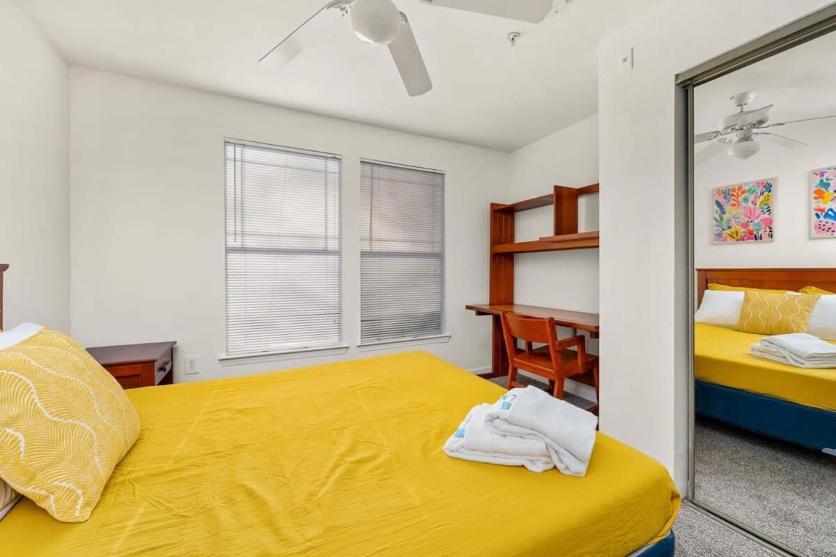 Budget Friendly Sleeps 8 Discounts Available Apartment Tampa Luaran gambar