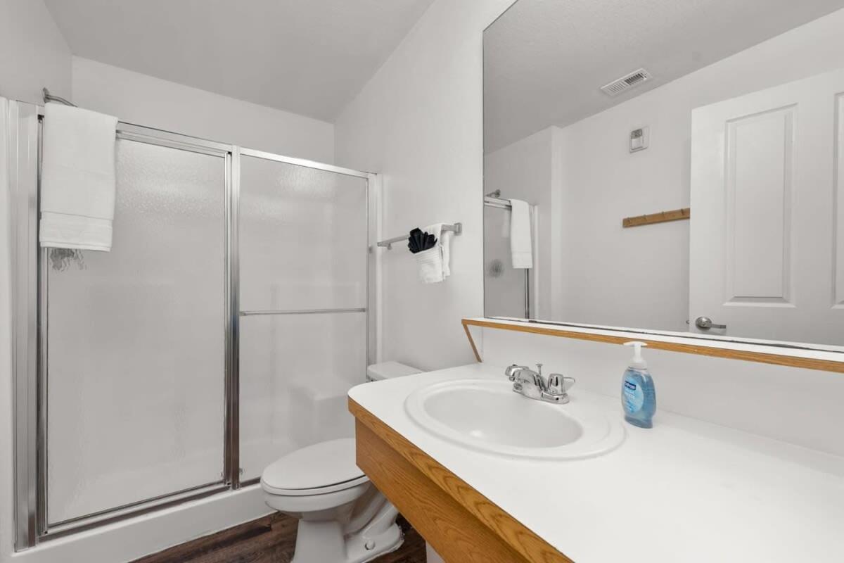 Budget Friendly Sleeps 8 Discounts Available Apartment Tampa Luaran gambar