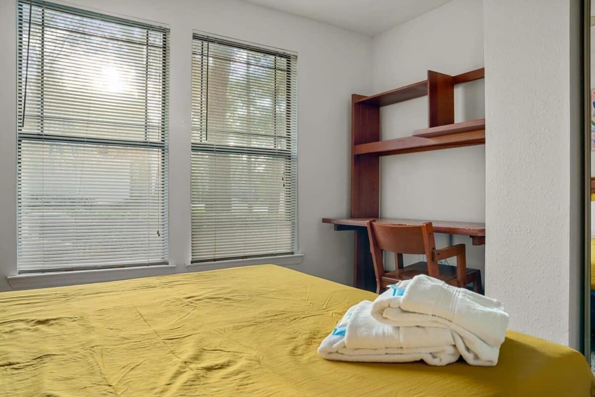 Budget Friendly Sleeps 8 Discounts Available Apartment Tampa Luaran gambar