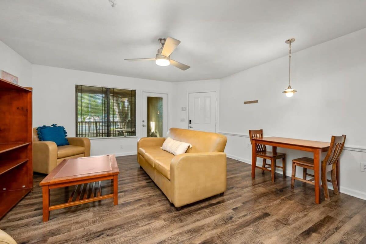 Budget Friendly Sleeps 8 Discounts Available Apartment Tampa Luaran gambar