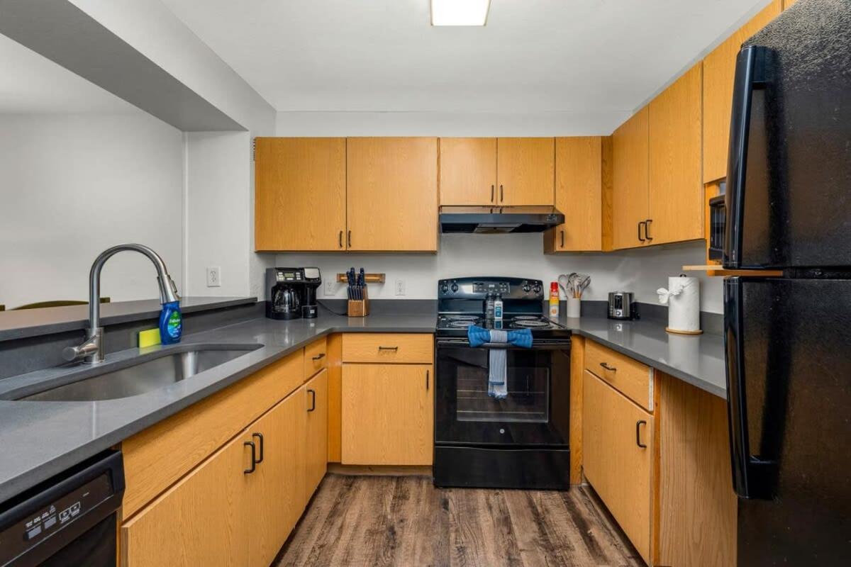 Budget Friendly Sleeps 8 Discounts Available Apartment Tampa Luaran gambar